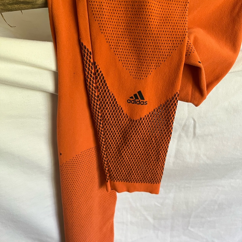 Adida’s Orange Bottoms